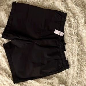 American Eagle // Trekker Short